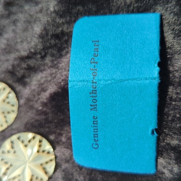 Unbranded Mother of Pearl Hand Carved Necklace, Bracelet & Earring Set Jeruselum - Picture 11 of 16